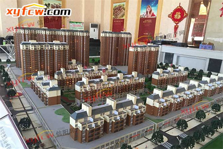 香阁丽榭四楼183平四室精装带车库130万可按揭